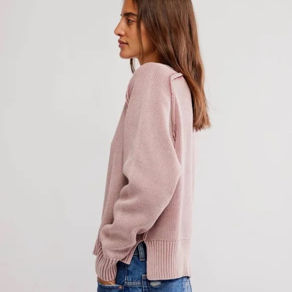 Spring Street Pullover - Picture 2 of 9
